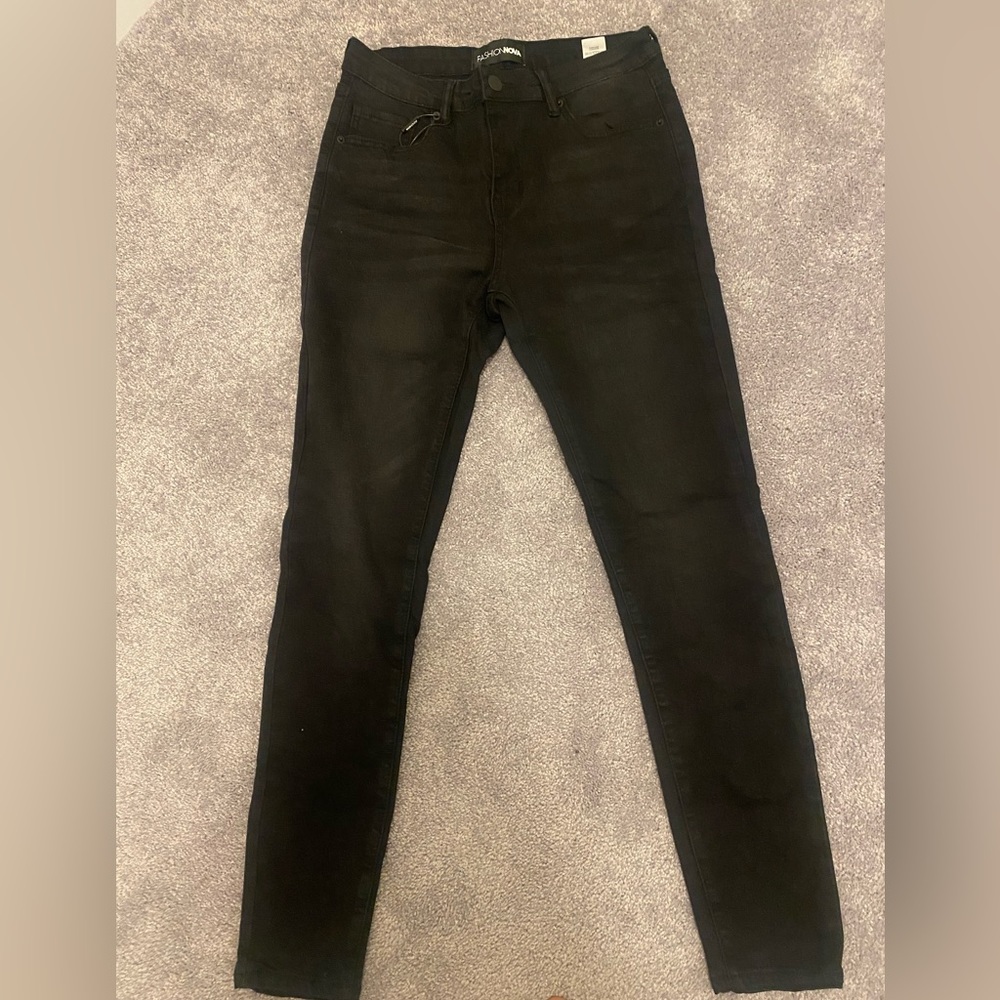 Black mid rise jeans
